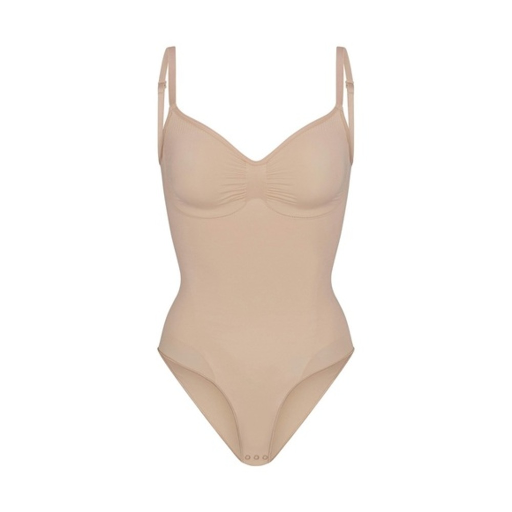 SOLD SKIMs Seamless Sculpt Brief Bodysuit Size Small NWOT